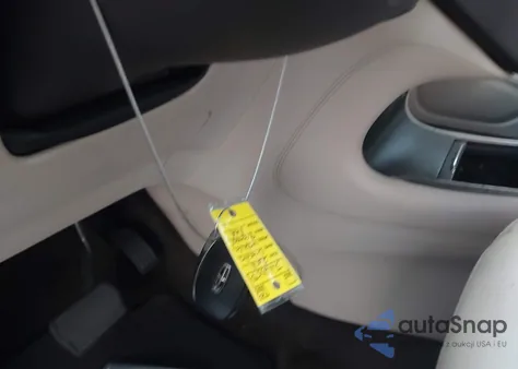 2018 Lincoln Mkc Premiere z USA, uszkodzony, nr VIN 5LMCJ1C94JUL23593